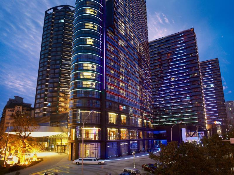 Renaissance Chengdu Hotel Exterior foto